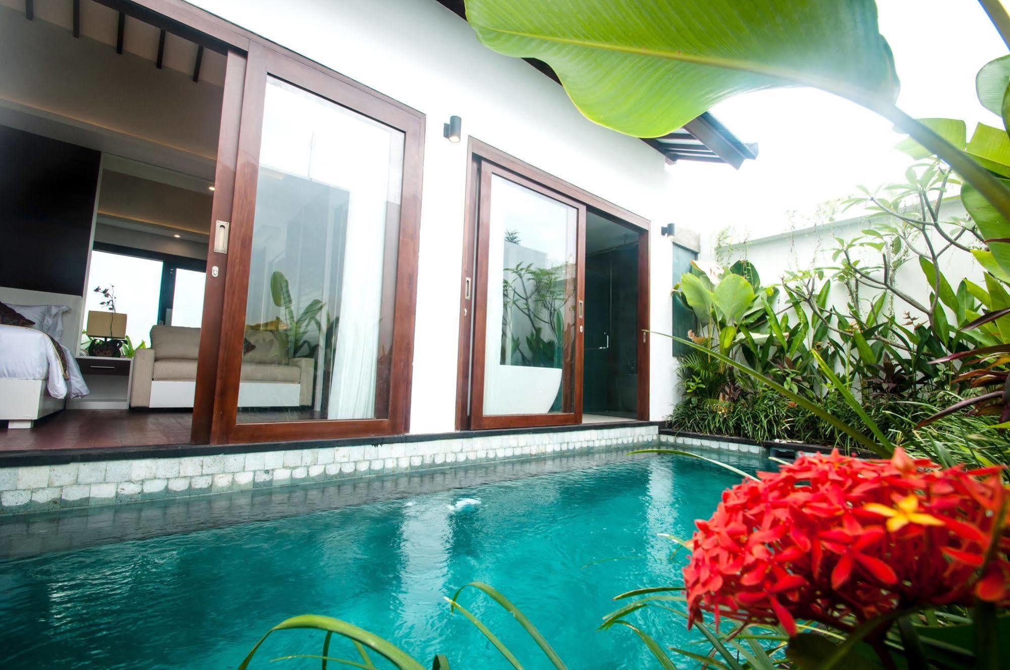 Anari Villas Kuta Legian Zewnętrze zdjęcie