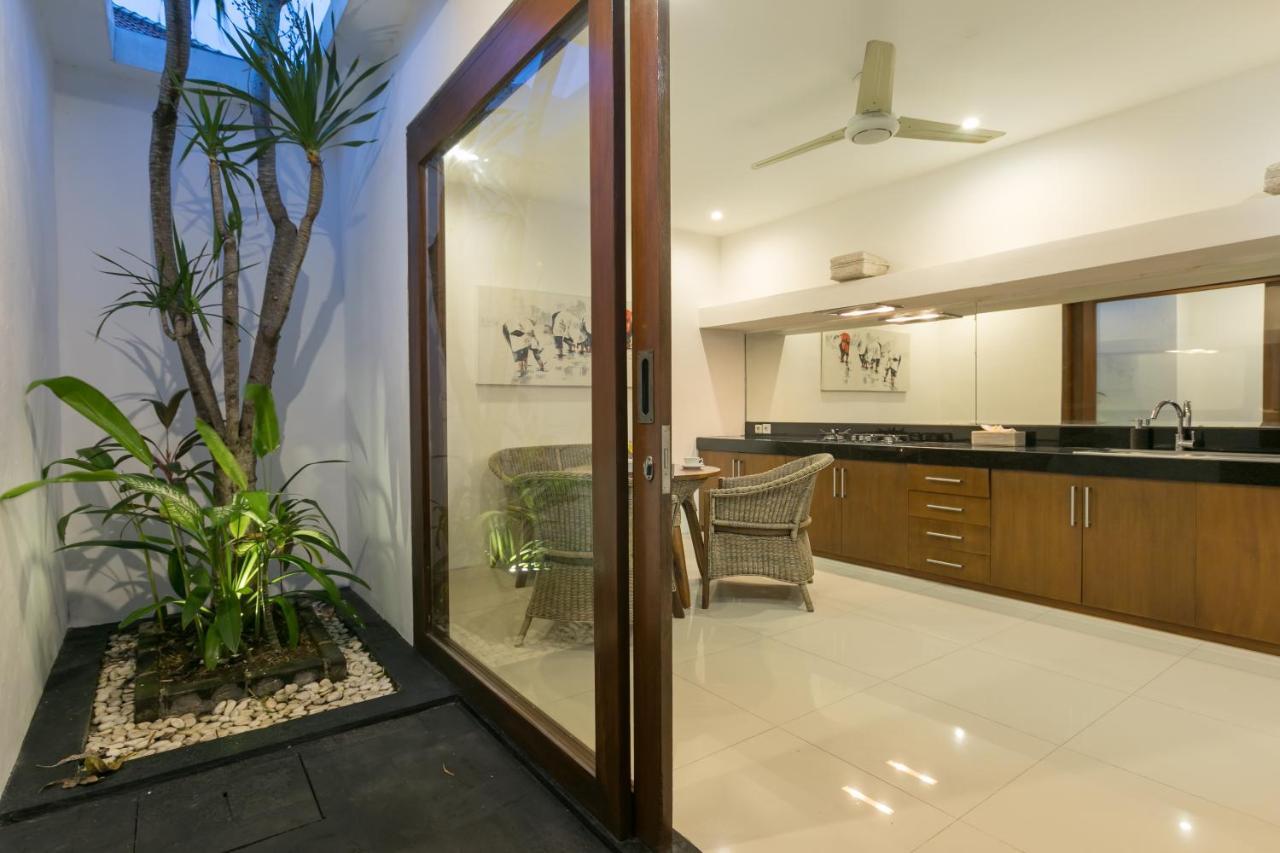 Anari Villas Kuta Legian Zewnętrze zdjęcie